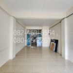 ขาย ตึกแถว 4 ชั้น ถนนโรจนะ ในเมือง อยุธยา ทำเลดี ใกล้เซ็นทรัล อย