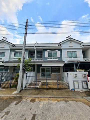 บ้านให้เช่าตกแต่งด้วยfurnitureใหม่ทั้งหมด ห้องนอนใหญ่ เตียง king