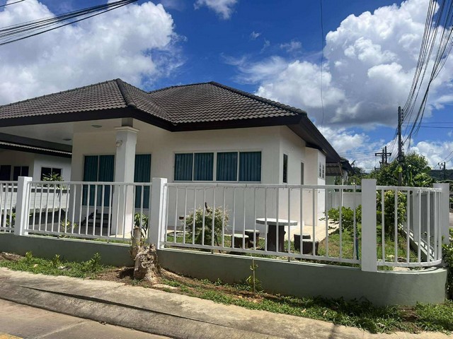 For Rent : Pakhlok, Baan Saun Yu Charoen 5, 2 Bedrooms, 2 Bathroo