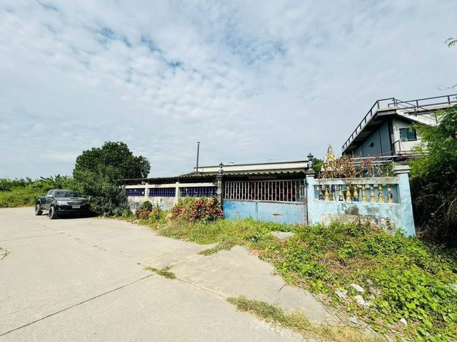 ขายที่ดินหมู่บ้านอ่างทองธานีกระทุ่มแบน ทำเลดีเดินทางสะดวก