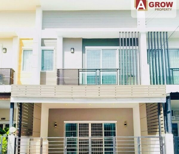 หมู่บ้านเต็มสิริ อเวนิว รามอินทรา 117 บ้านสวย รีโนเวทใหม่พร้อมเข้