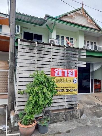 ขายด่วนทาวน์เฮ้าส์ พฤกษา 12 ทำเลดี 18 ตร.วา 2 ชั้น คลองหลวง ปทุ