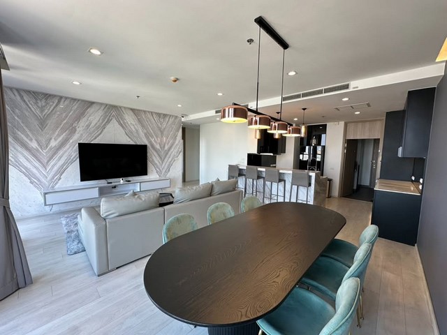 For Sale/Rent, Noble Ploenchit 0 meters from BTS Ploenchit