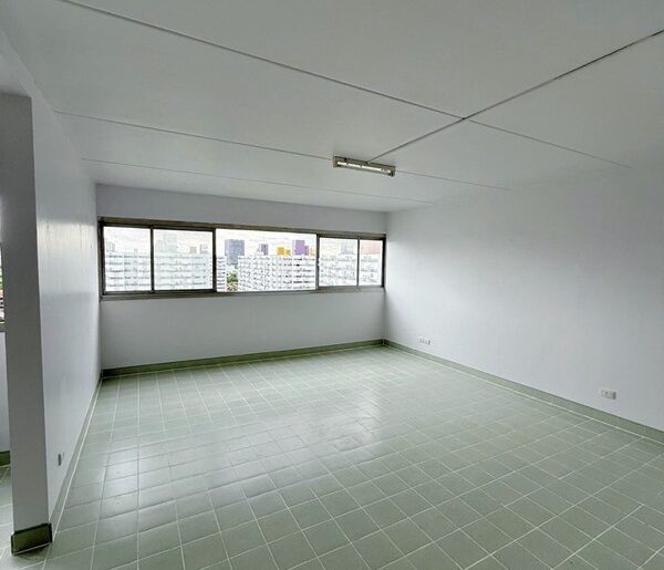 ขายคอนโด ป๊อปปูล่าคอนโด เมืองทองธานี ตึก C8 ชั้น 16 วิวนอก โล่งสบาย โทร 083-234-6597