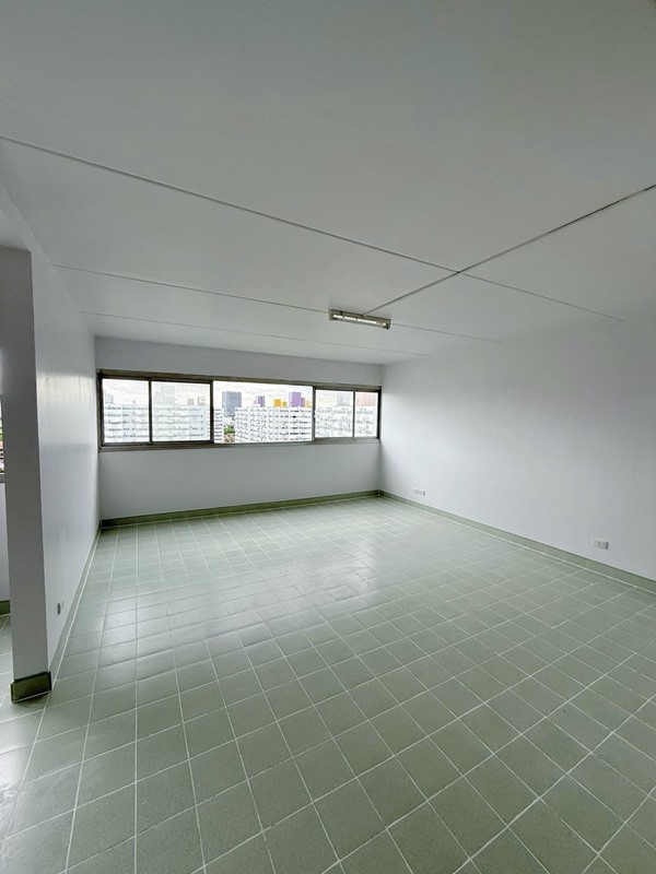 ขายคอนโด ป๊อปปูล่าคอนโด เมืองทองธานี ตึก C8 ชั้น 16 วิวนอก โล่งสบาย โทร 083-234-6597