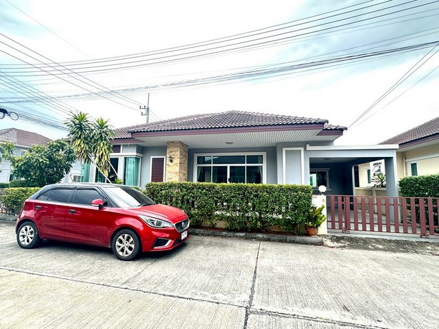 บ้านเดี่ยวชั้นเดียว ให้เช่าพร้อมเฟอร์ครบใกล้อมตะชลบุรี Phan Thon