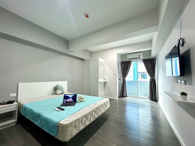 ขายคอนโดอยู่รวย นวมินทร์ 135