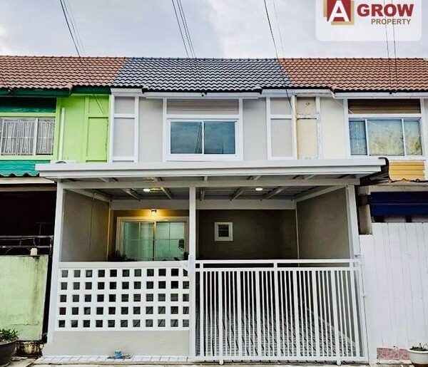 หมู่บ้านพฤกษา 45 ซอยวัดลาดปลาดุก บ้านสวย เฟอร์ฯครบ ตกแต่งพร้อมอยู