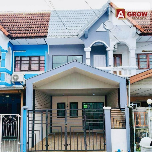 หมู่บ้านเสนาวิลล่า 3 คู้บอน27 รีโนเวททั้งหลัง พร้อมเข้าอยู่