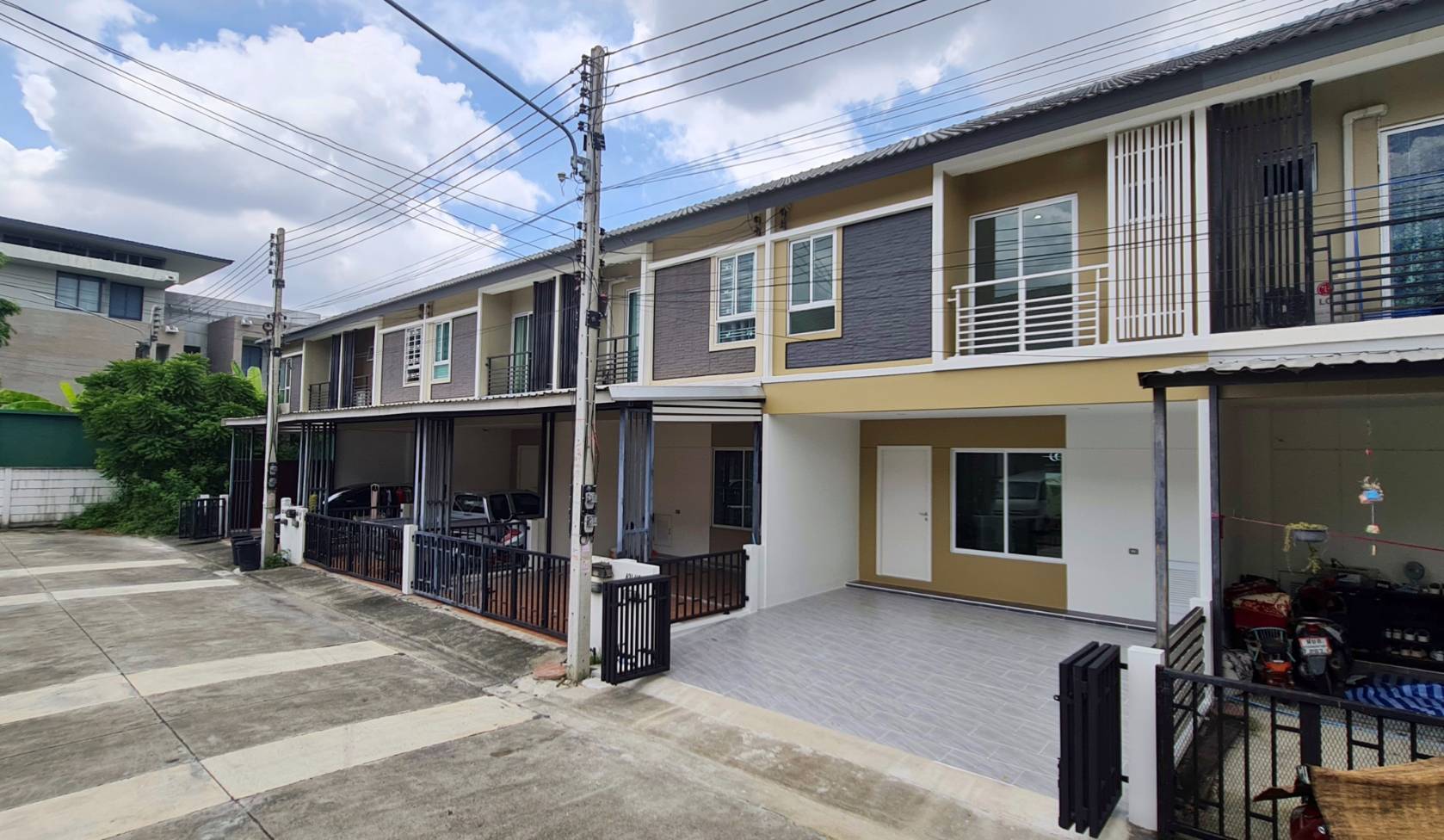 ขายทาวน์โฮม 2 ชั้น ดีไลท์ เดอลอฟท์ เมืองเอก-ม.รังสิต ซ.5