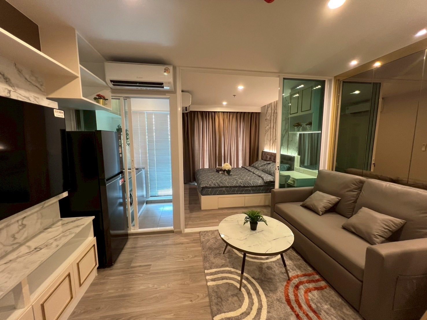 Regent Home Bangna clean