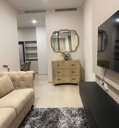 Noble Ploenchit 14th floor