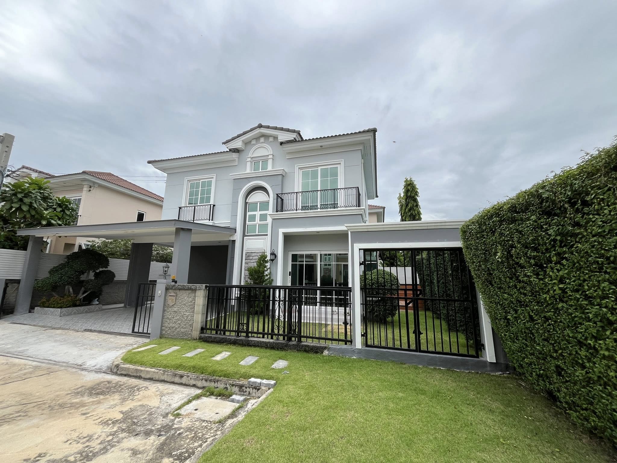 ให้เช่าบ้านเดี่ยว โครงการ แกรนดิโอ วงแหวนรามอินทรา ตกแต่งพร้อมอยู