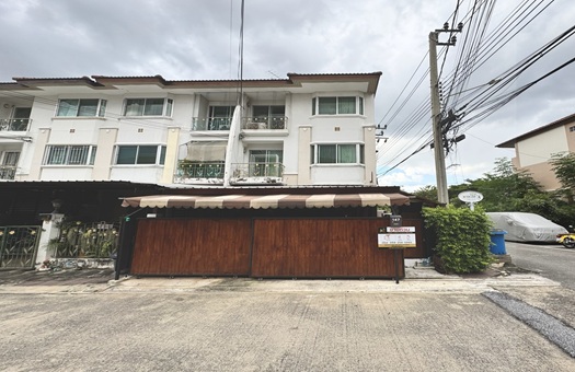 หมู่บ้าน ศุภาลัย พาร์ควิลล์ 2 พหลโยธิน-รามอินทรา กม.1