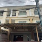 ขายและให้เช่า ทาวน์โฮม 3 ชั้น ม.แกรนดิตี้ สาธุประดิษฐ์ 2 พร้อมอยู