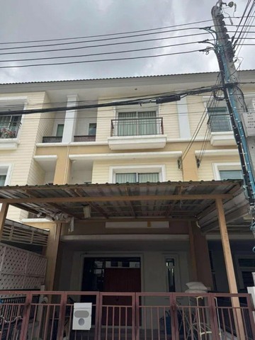 ขายและให้เช่า ทาวน์โฮม 3 ชั้น ม.แกรนดิตี้ สาธุประดิษฐ์ 2 พร้อมอยู