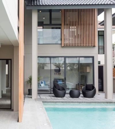 บ้านพร้อมสระว่ายน้ำส่วนตัวหลังใหม่ ในหมู่บ้านพราวขวัญเวียง พร้อมเ