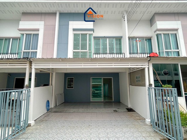 ทาวน์โฮม 2 ชั้น หมู่บ้านเบล็สวิลล์ ซอยรามอินทรา 117