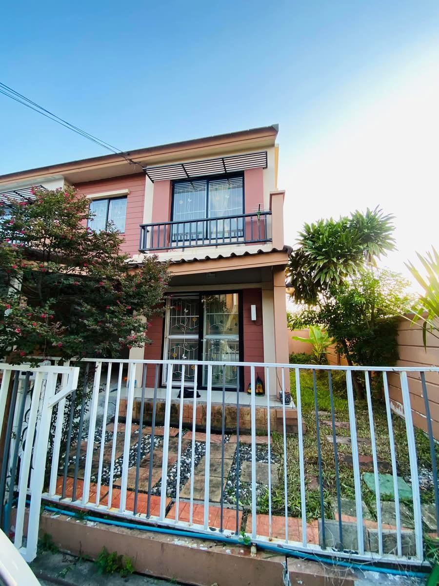 ขายทาวน์เฮ้าส์ 2 ชั้น พฤกษา 58/1 บางเสาธง สมุทรปราการ หัวมุม พื้นที่ 24 ตร.วา โทร 084-4692351