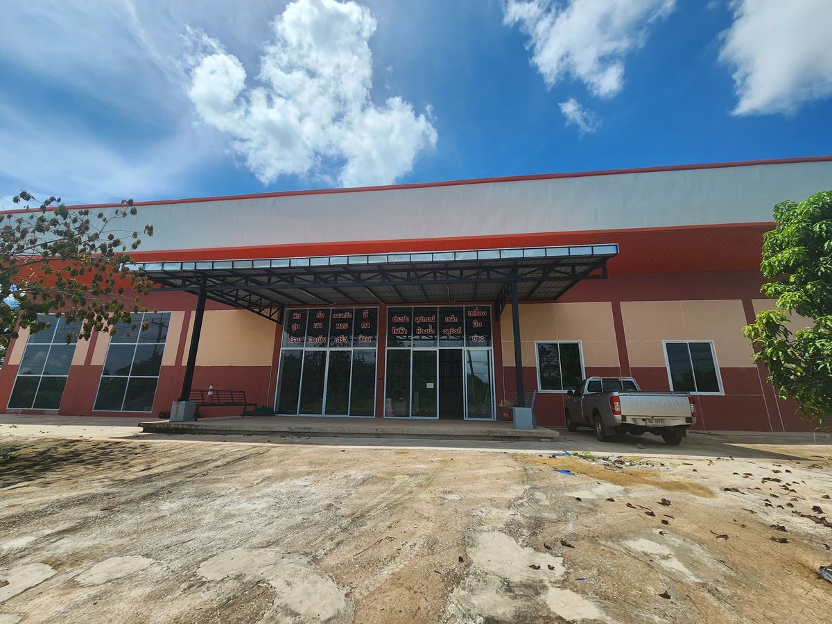 ปล่อยเช่าอาคาร 800ตรม สูง9เมตร ติดถนนใหญ่ พระธาตุบังพวน ทางไปหนองสองห้อง หนองคาย โทร 099-3902641