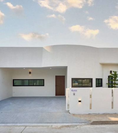 บ้านแฝดชั้นเดียว บ้านสไตล์กรีกเมดิเตอร์เรเนียน ใกล้กาดฝรั่ง พร้อม