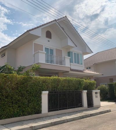 The Esteem บ้านสวย เฟอร์ครบ ใกล้ตลาดหลายแห่ง / แหล่งชุมชนสันกำแพง