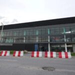 ขาย Showroom พร้อมอาคาร 4 ชั้น ทำเลทองติดถนนใหญ่ มอเตอร์เวย์ ใกล้สนามบินสุวรรณภูมิ (RedCoach)