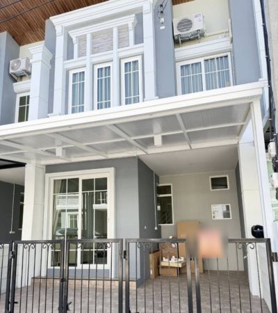 โกลเด้น ทาวน์ เชียงใหม่-กาดรวมโชค ใกล้เซ็นทรัล 7 นาที เฟอร์นิเจอร