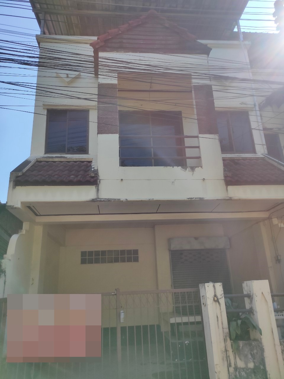 ขายด่วน! ทาวน์เฮ้าส์ เชียงใหม่ 3 ชั้น 3 ห้องนอน ทำเลดี ราคาพิเศษ เจ้าของขายเอง โทร 088-2852080