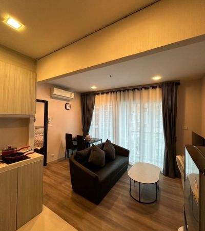 The Prio Condo ห้องชั้นสูง วิวสระว่ายน้ำ ติดห้างเซ็นทรัลแอร์พอร์ต