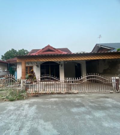 บ้านตามสภาพ ราคาดีมาก ใกล้ ABS, ACIS, UCIS Int’l School 10 นาที