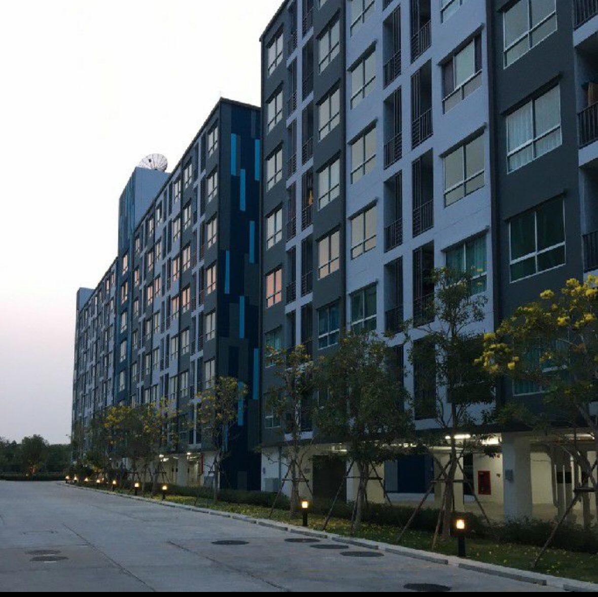 ขายคอนโดสวย พร้อมอยู่ โครงการ เดอะคิทท์ พลัส พหลโยธิน – คูคต ราคาดีมาก เฟอร์ครบ ทำเลดี ใกล้ดอนเมือง โทร 0811715953