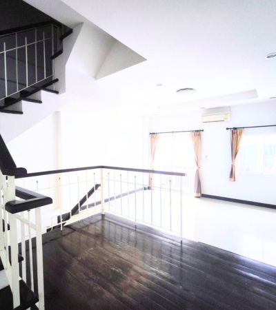 ทาวน์โฮม ถ.ศิริมังคลาจารย์ ซอย 1 (สุเทพ) แหล่งท่องเที่ยว ใกล้ ถ.น