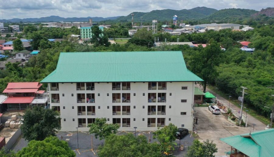 ขายด่วน!! โรงแรม ใกล้โรบินสัน สระบุรี โรงแรมขุมทรัพ์ตึก 4 ชั้น ใกล้สถานีรถไฟความเร็วสูง ทำเลดี ทำเลทอง โทร 083‐7823594