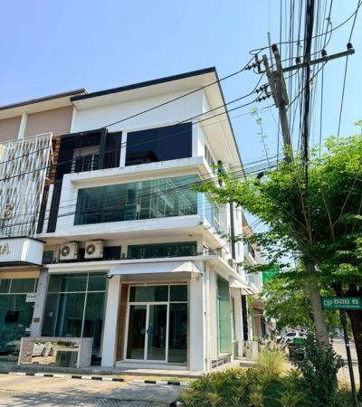 อาคารพาณิชย์ ในโครงการ CBP ห้องมุม หน้ากว้างพิเศษ ปรับแต่งได้ตามธ