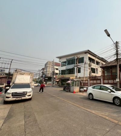 ที่ดินพร้อมสิ่งปลูกสร้าง นิมมานซอย 17 ตรงข้ามโรงแรม 5 ดาว