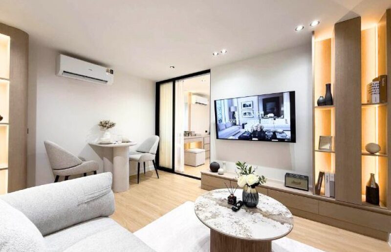 ศรีธนาคอนโด 2 ห้องใหม่แต่งครบ พร้อมเฟอร์ วิวเมือง บรรยากาศร่มรื่น