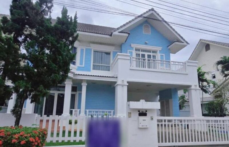 บ้านเดี่ยวพร้อมอยู่ ในโครงการปาล์มสปริงส์คันทรีโฮมส์ ใกล้ รร.นานา