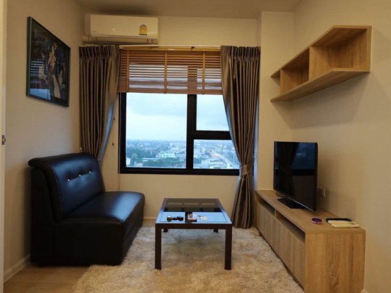 เอสเซ็นท์ คอนโด เชียงใหม่ ห้องวิวภูเขา ตกแต่งครบ พร้อมเฟอร์นิเจอร