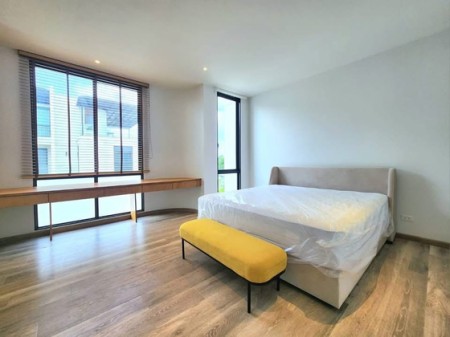 ทาวน์โฮม ขาย Luxury-Townhome-Located-in-the-heart-ofRamaIII–Sathupradit Luxury-townhome-Rama3-For-Home-office ทาวน์โฮมหรูพระราม3 ใกล้สาทรสีลม รายล้อมด้วยโรงเรียนนานาชาติ