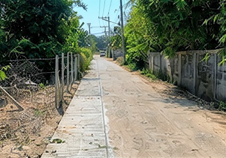 ที่ดิน ขาย น้ำไม่ท่วม เหมาะทำโครงการจัดสรร ใกล้ตัวเมืองโคราช สาธารณูปโภคครบ ราคา12000ต่อตรว